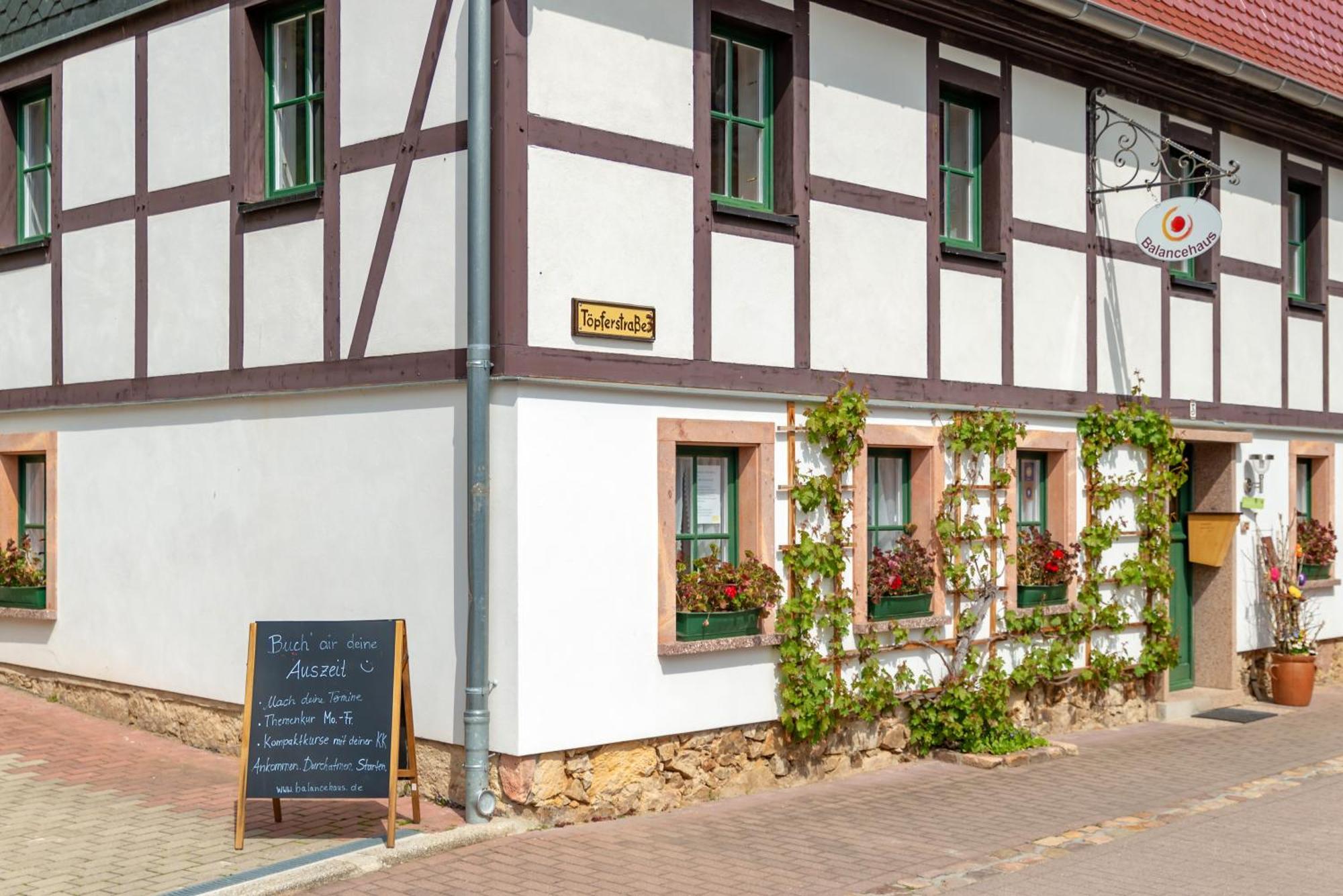 Balancehaus Kohren-Sahlis, Dein Kurhaus In Sachsen Hotel Exterior photo